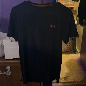 Under armor shirt